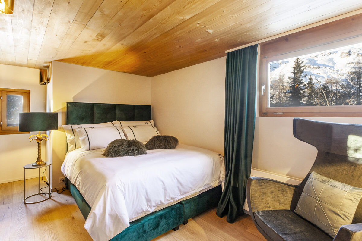 Chesa Annatina - Double Bedroom