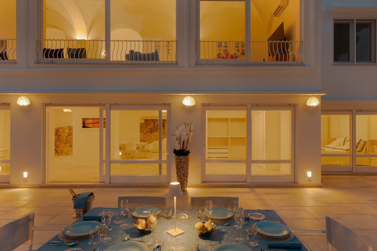 Villa Geranio Capri - Alfresco Dining Views of Interiors