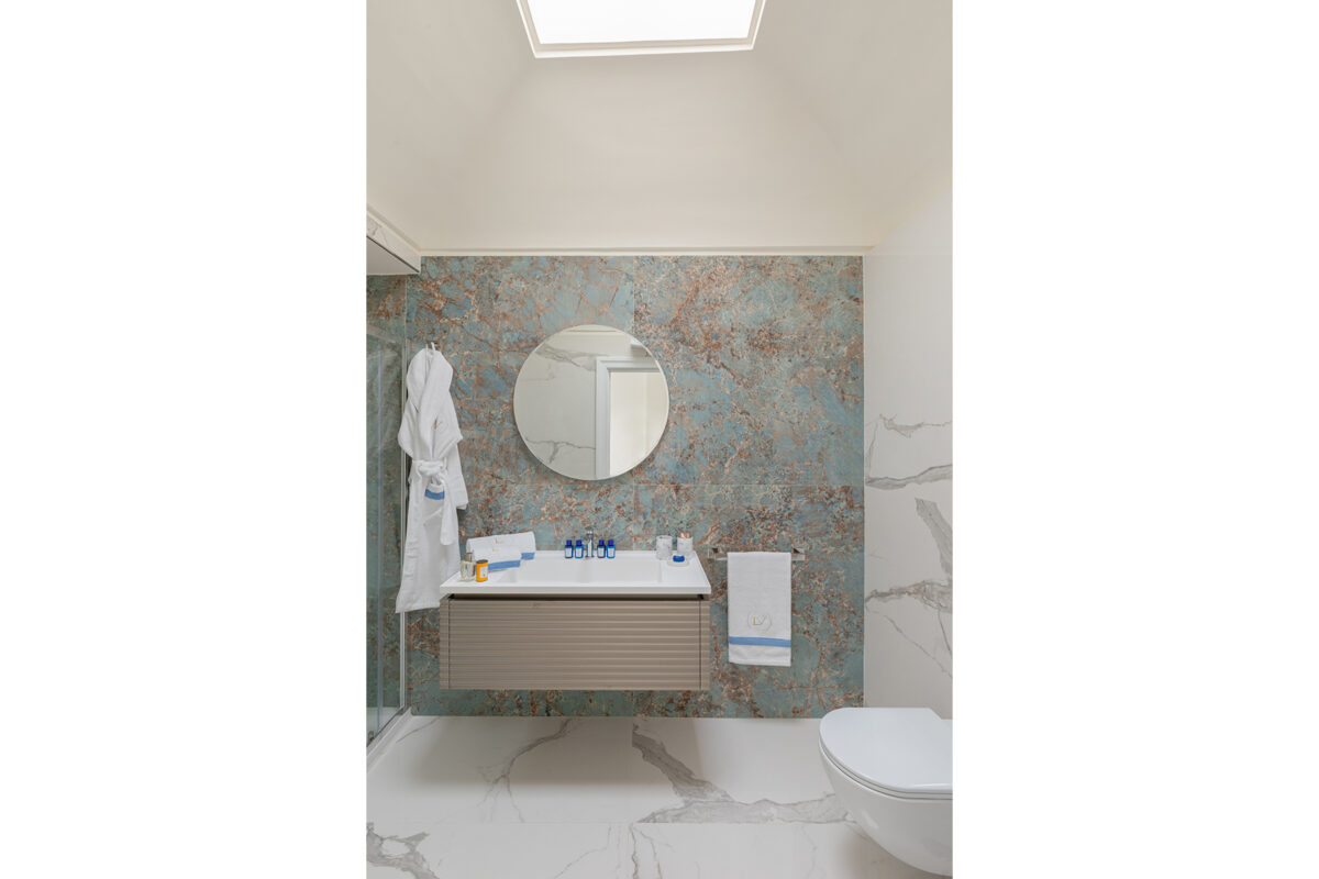 Villa Geranio Capri - Double Bedroom - Suite 1 - Ensuite Bathroom