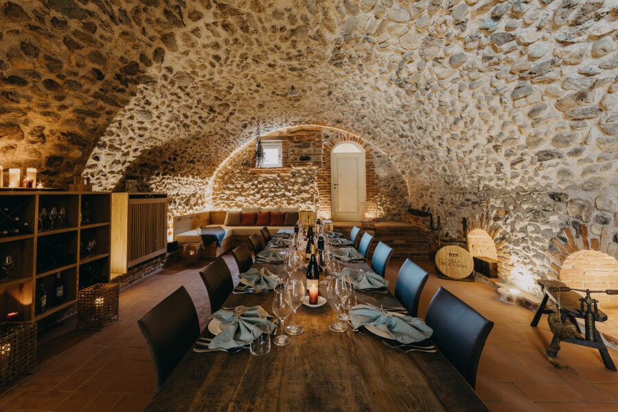 Villa Mocasina - Dining Room