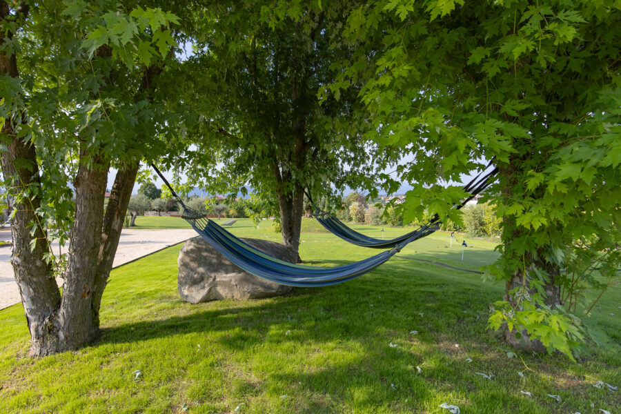 Villa Mocasina - Hammocks in the Garden