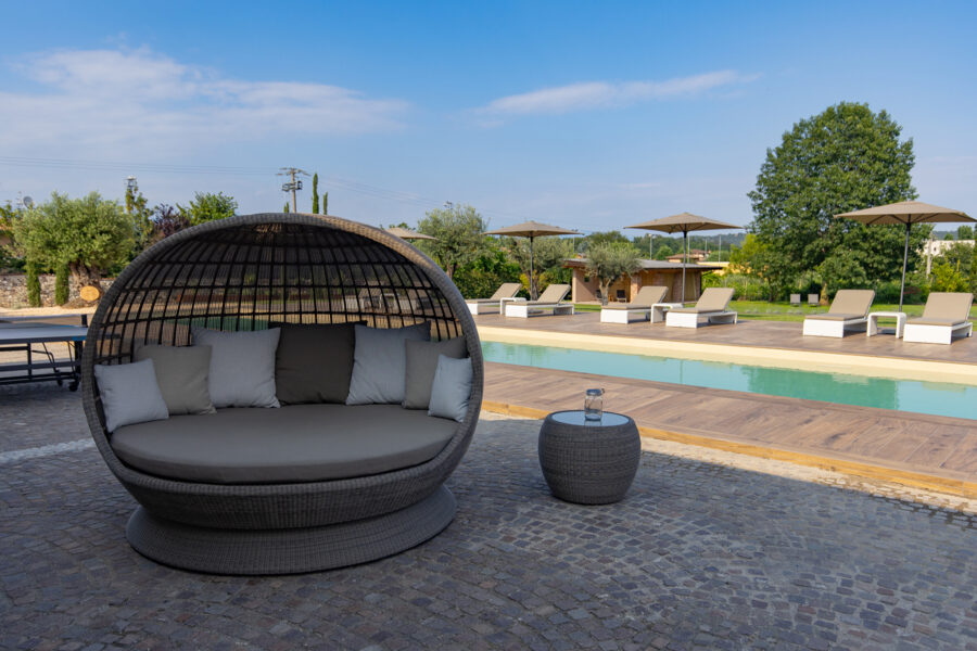 Villa Mocasina - Poolside Sitting Area