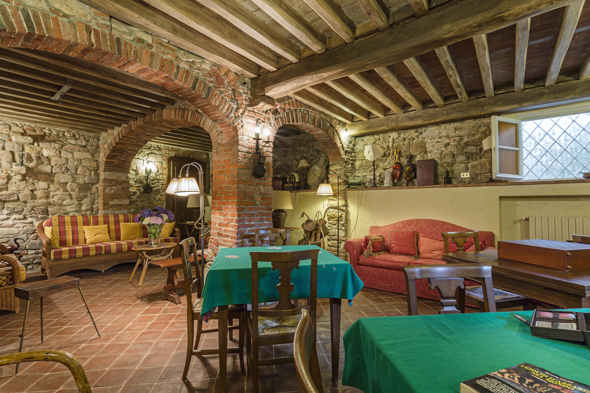 Villa Cosimo - Family Room Games Room