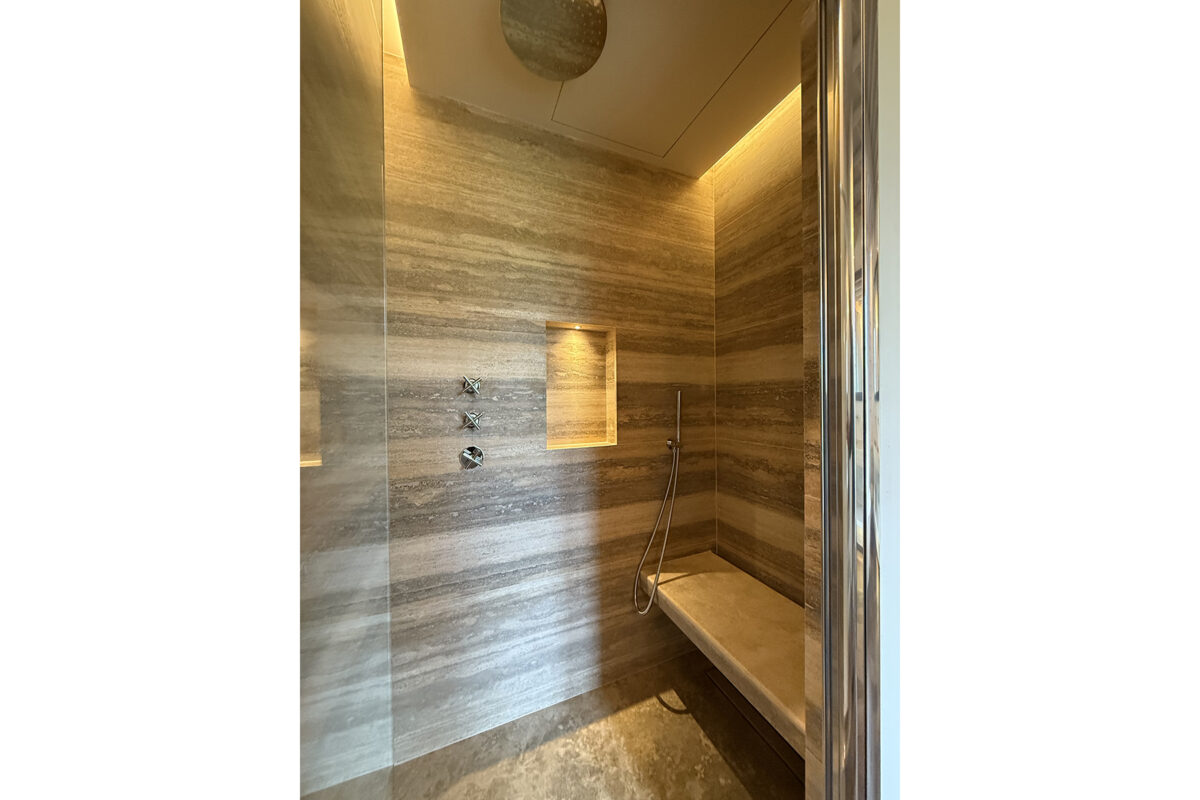 Casale Loggia - Double Bedroom Ensuite Bathroom