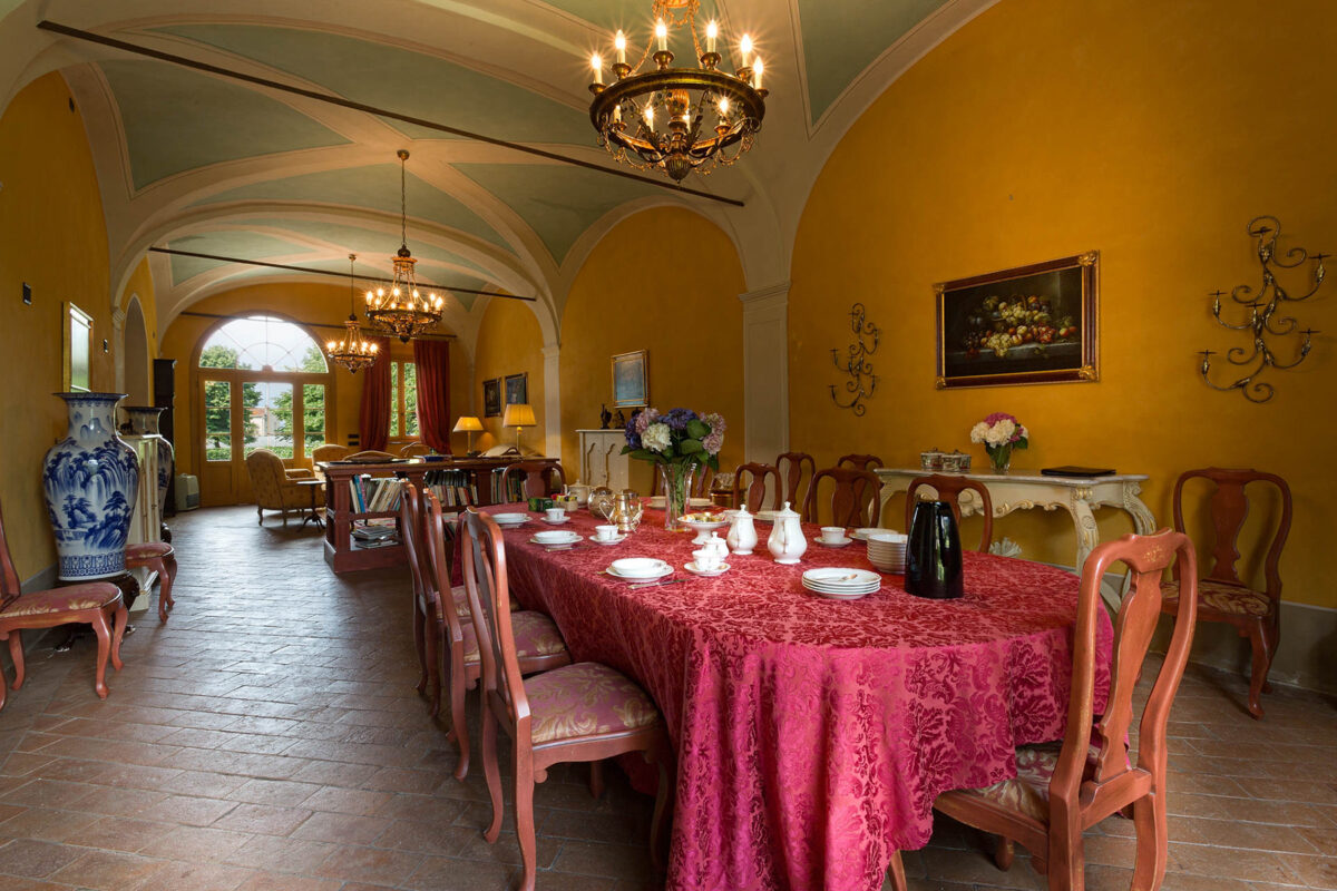 Casale Rosso - Dining Room