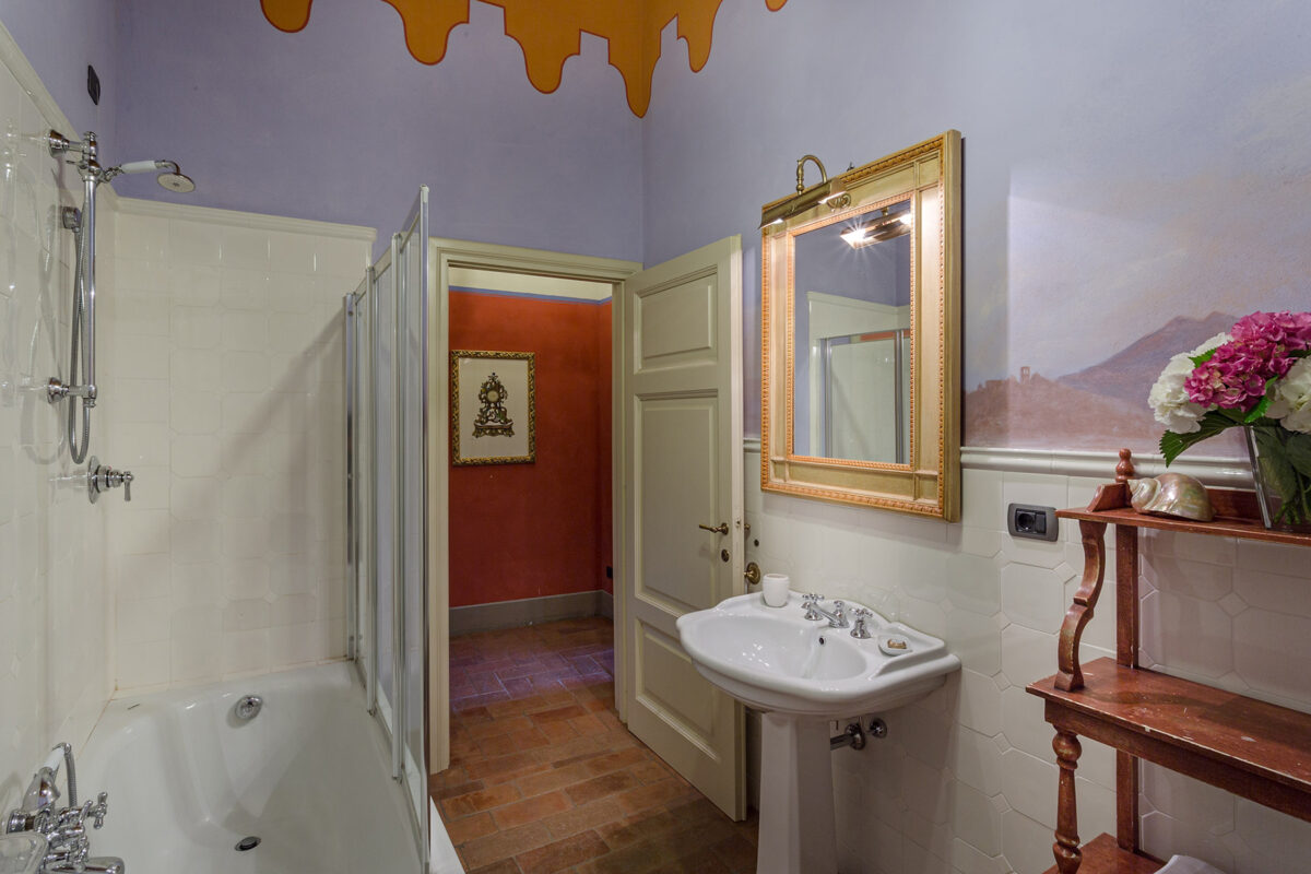 Casale Rosso - Double Bedroom Ensuite Bathroom