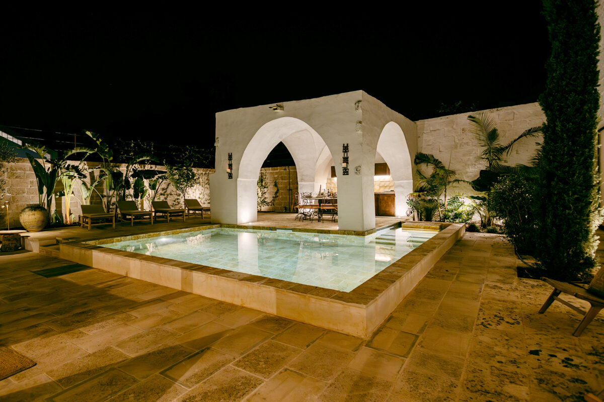 Masseria Fontana - Pool and Alfresco Dining at Night