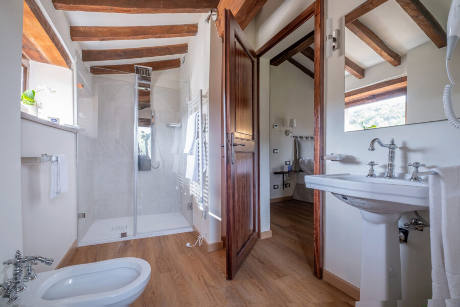 Castello Bonaparte - Tower Palace - Falconer Double Bedroom - En