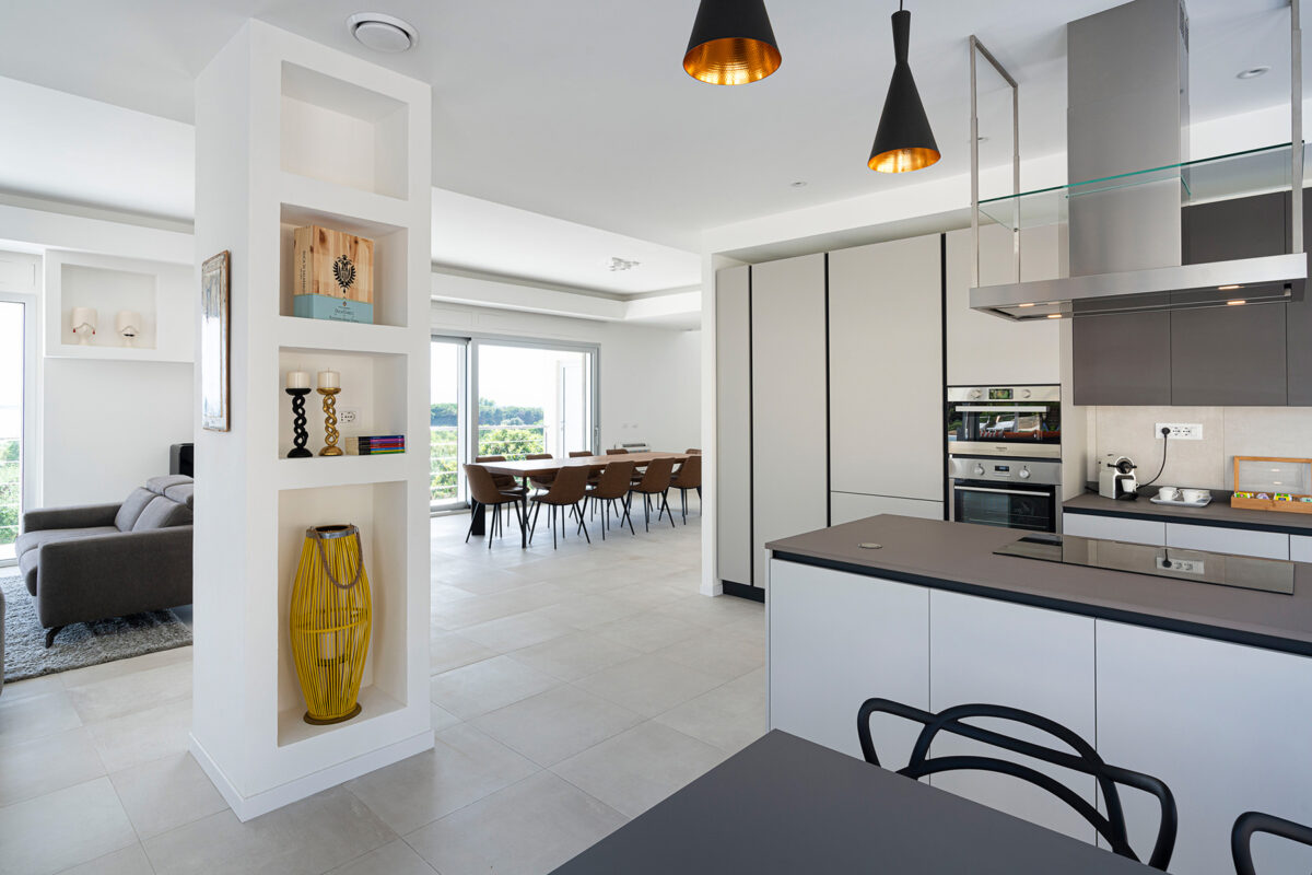 Villa Capo Murro - Kitchen Living Room Dining Room