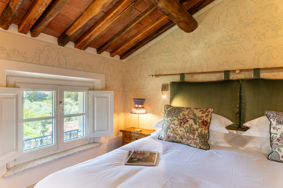 Villa Vorno - Green Bedroom