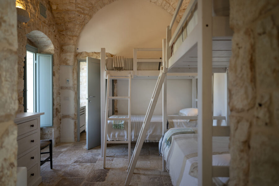 Ostuni Art - Twin Bunk Beds