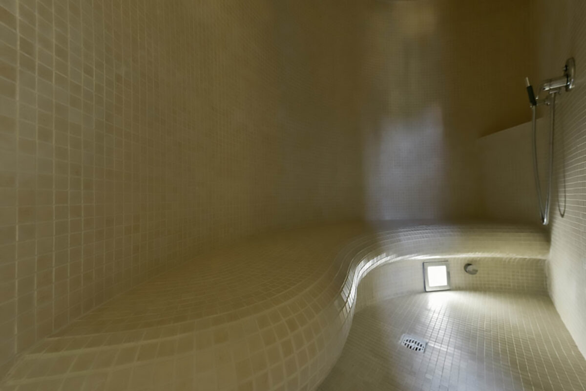 Castel di Pietra - Double Bedroom Shower