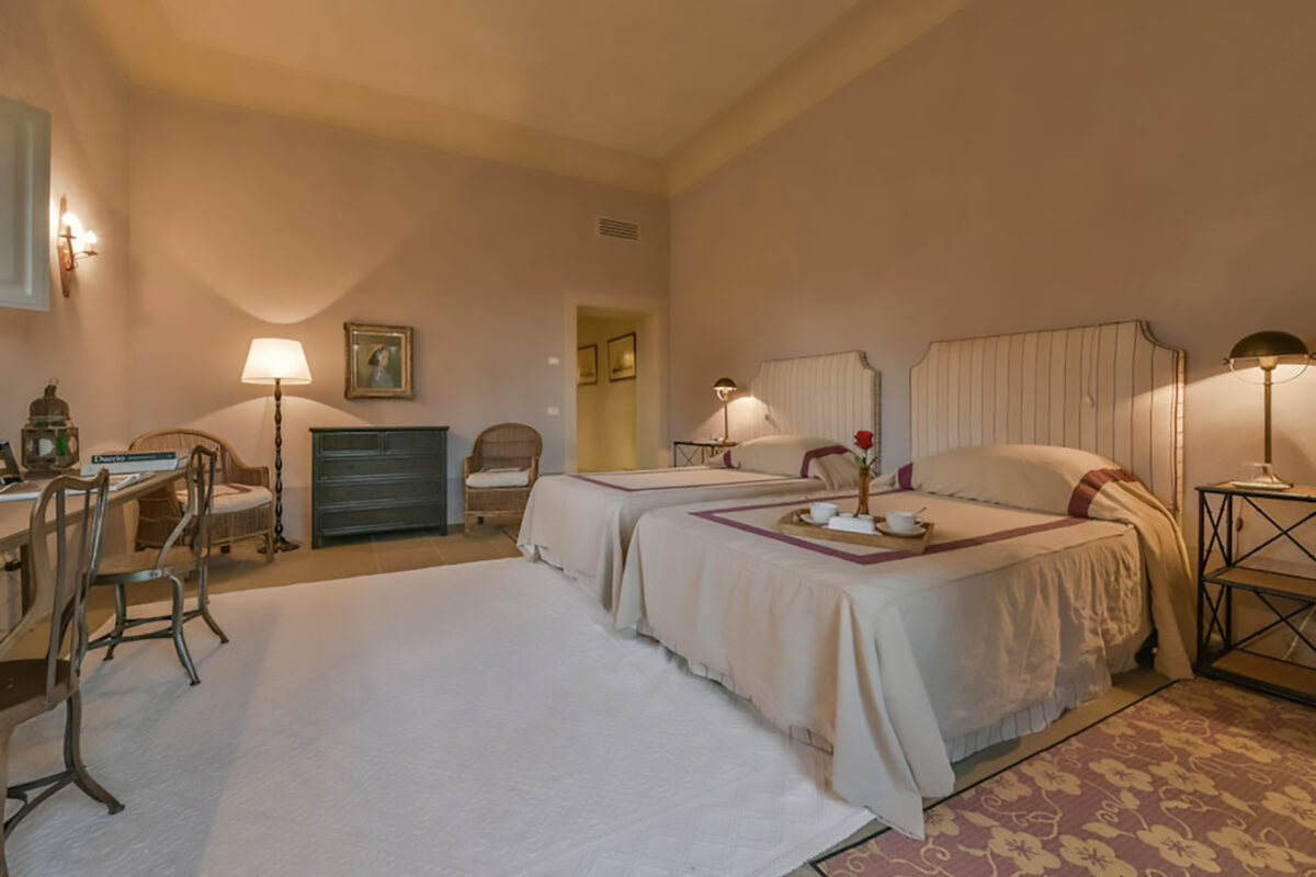 Castel di Pietra - Double Bedroom